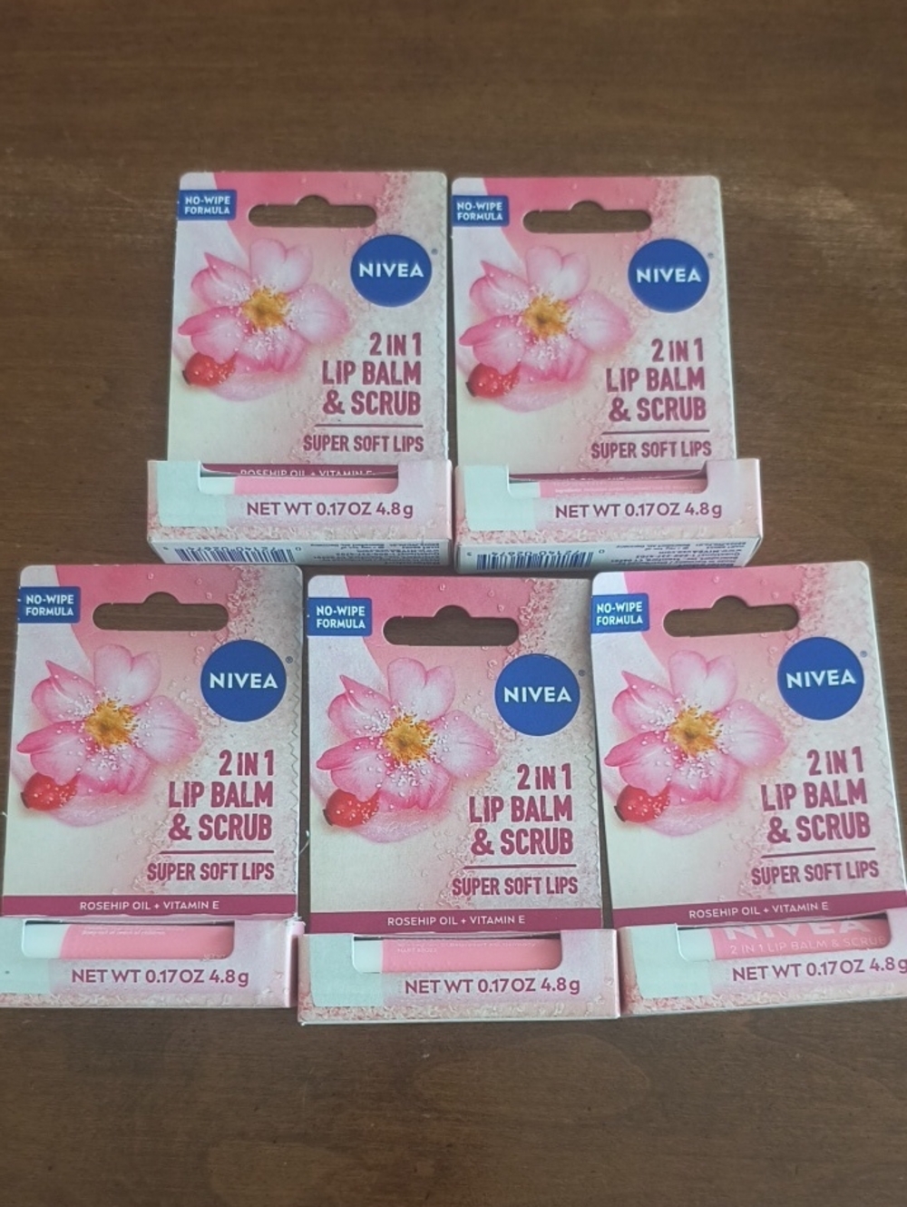 Nivea 2-in-1 Lip Balm & Scrub Rose Hip Oil + Vitamin D Bundle Of 5